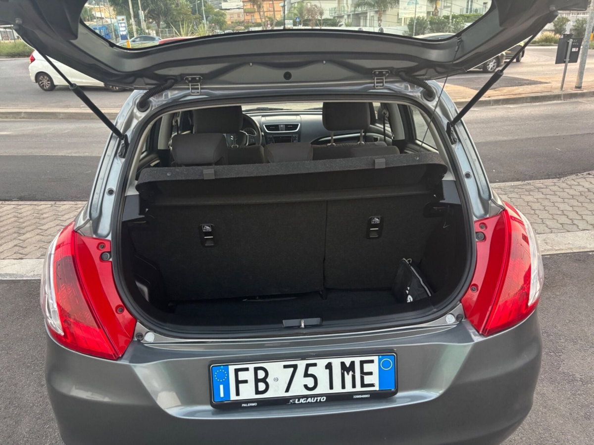 Suzuki Swift 1.3 DDiS 5 porte B-Top (9)