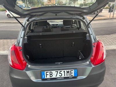 Suzuki Swift 1.3 DDiS 5 porte B-Top (9)
