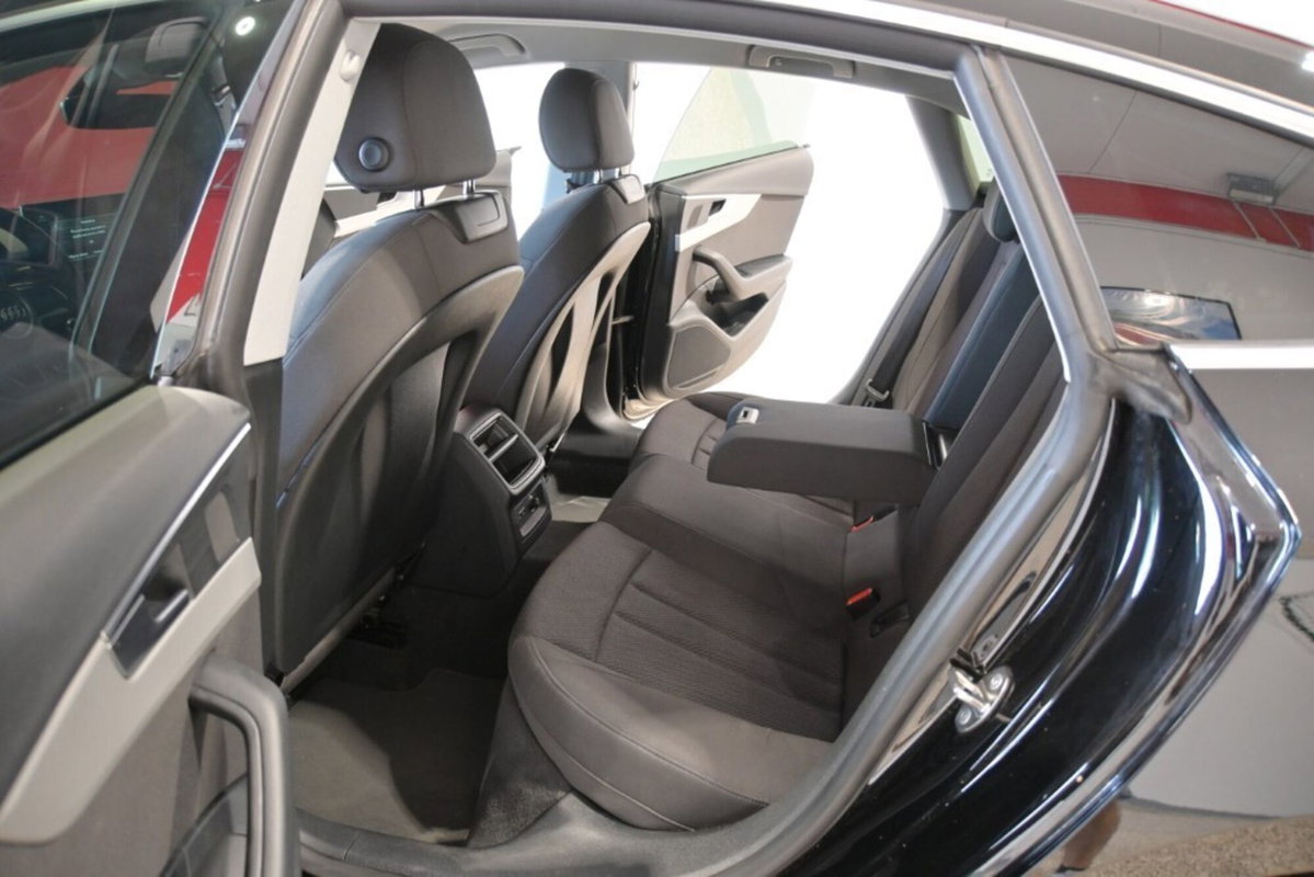 Audi A5 Sportback 35 TDI S tronic (14)