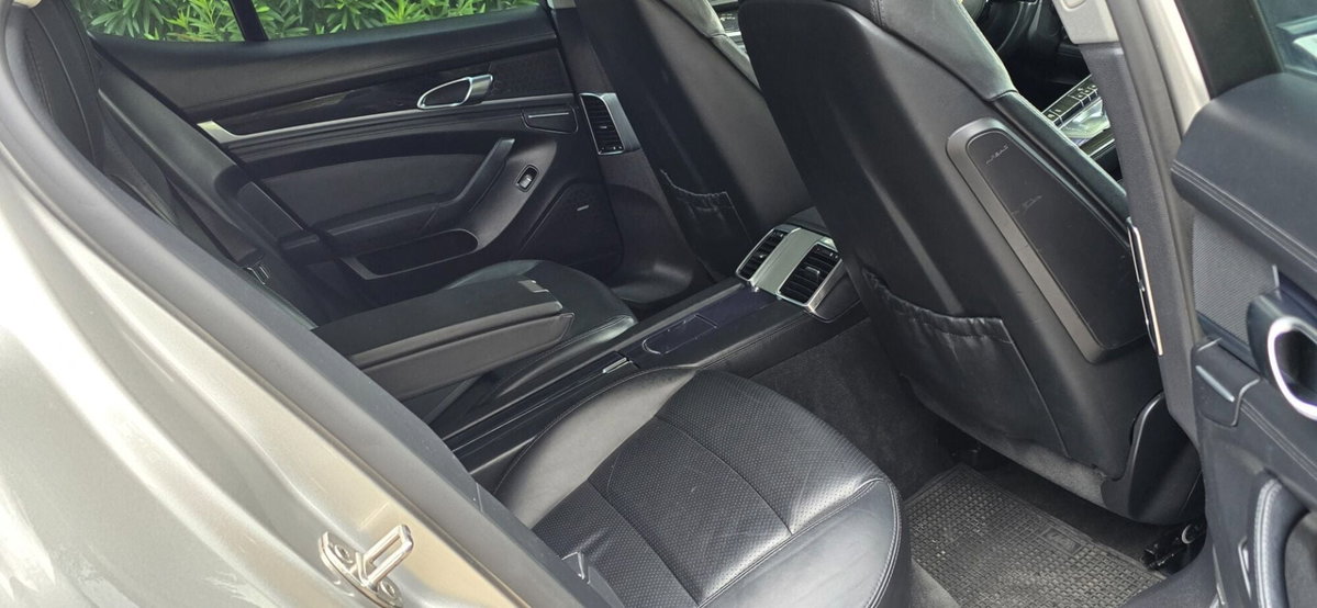 Porsche Panamera 3.0 Diesel Platinum Edition (16)