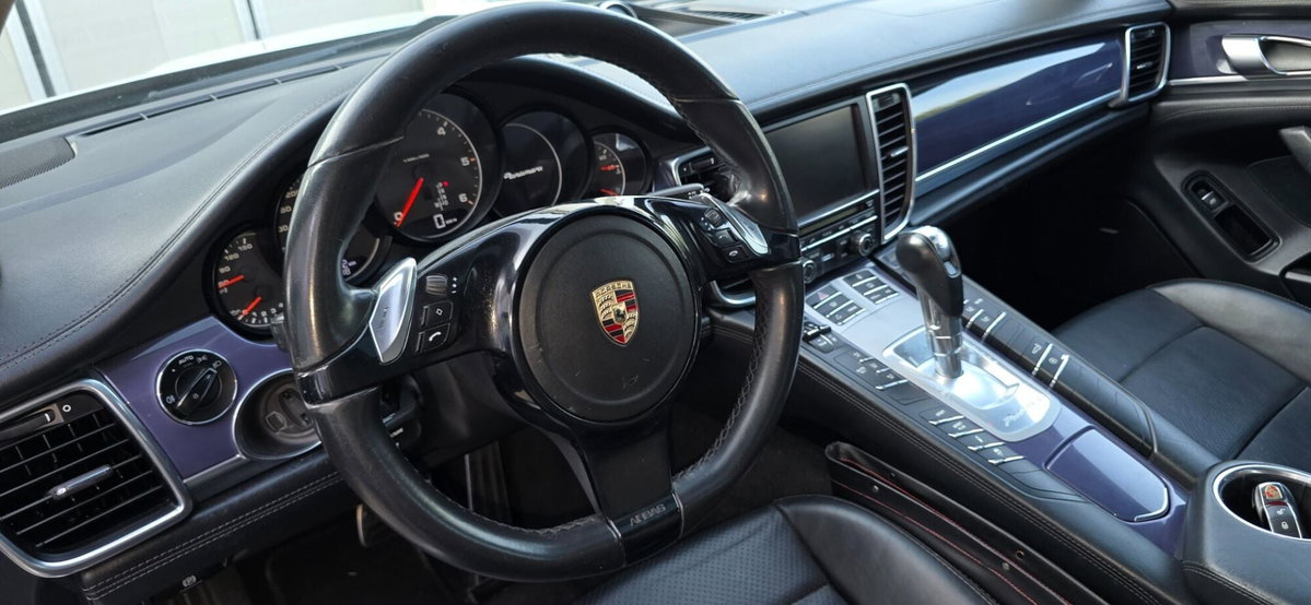Porsche Panamera 3.0 Diesel Platinum Edition (5)