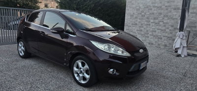 Ford Fiesta 1.6 TDCi 95 CV 5p. Titanium (2)