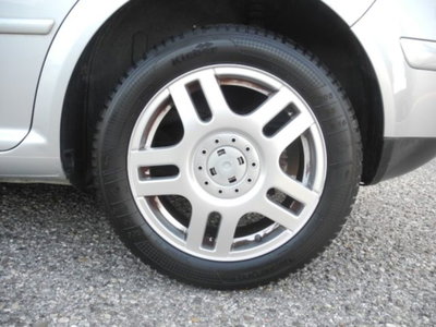 Volkswagen Golf 1.6 16V cat 5 porte Comfortline (15)