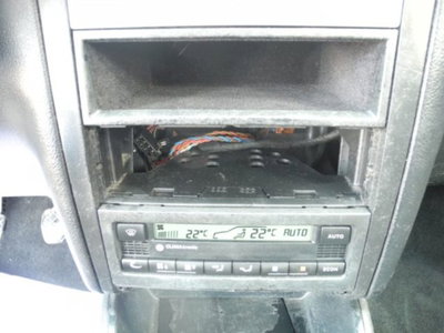 Volkswagen Golf 1.6 16V cat 5 porte Comfortline (20)