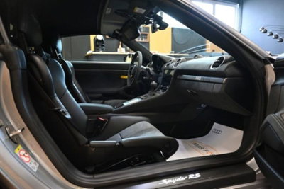 Porsche 718 Boxster  4.0 Spyder RS pdk (10)