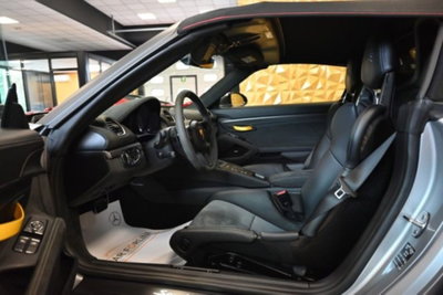 Porsche 718 Boxster  4.0 Spyder RS pdk (9)