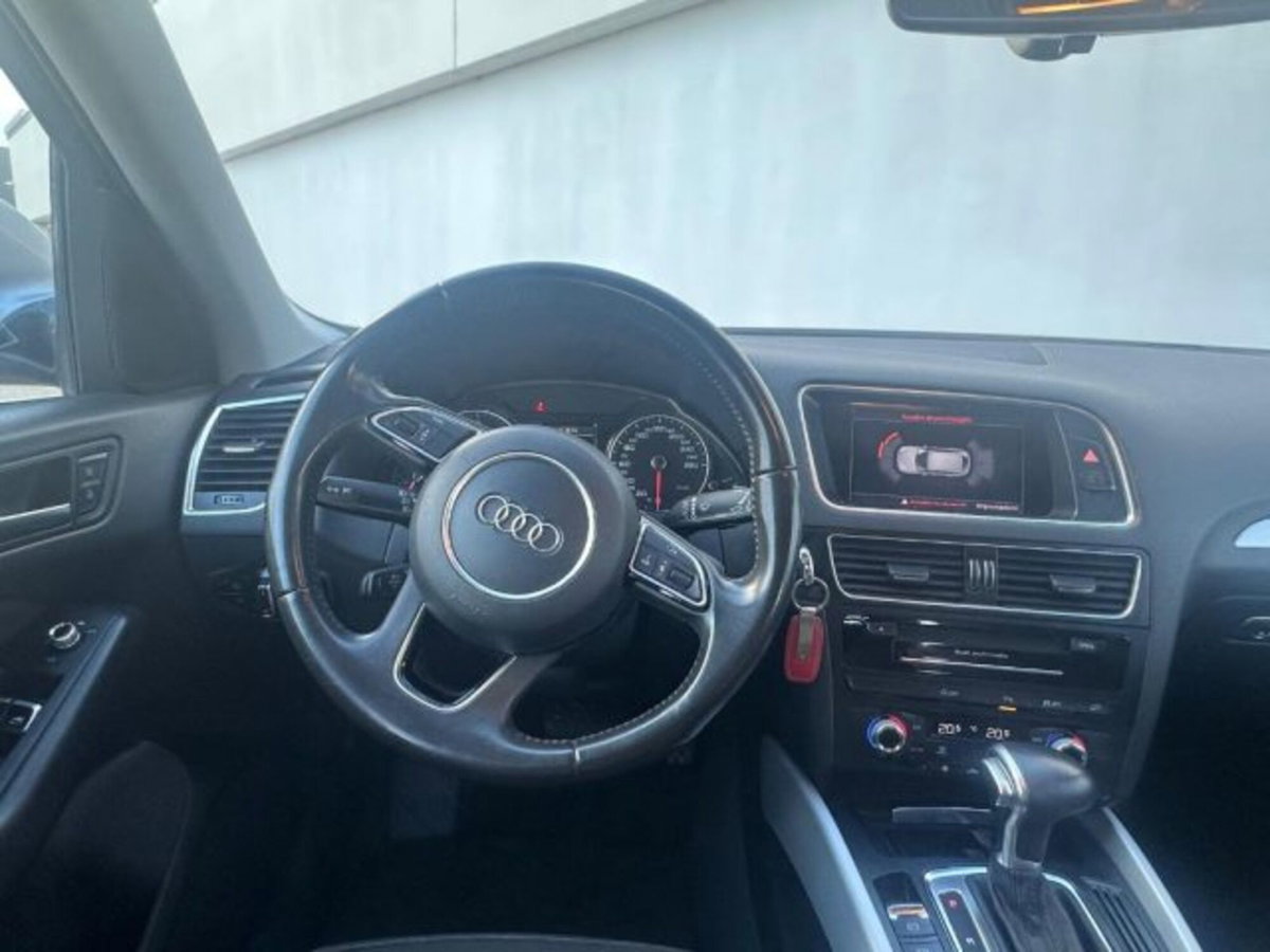 Audi Q5 2.0 TDI 150 CV clean diesel quattro (13)