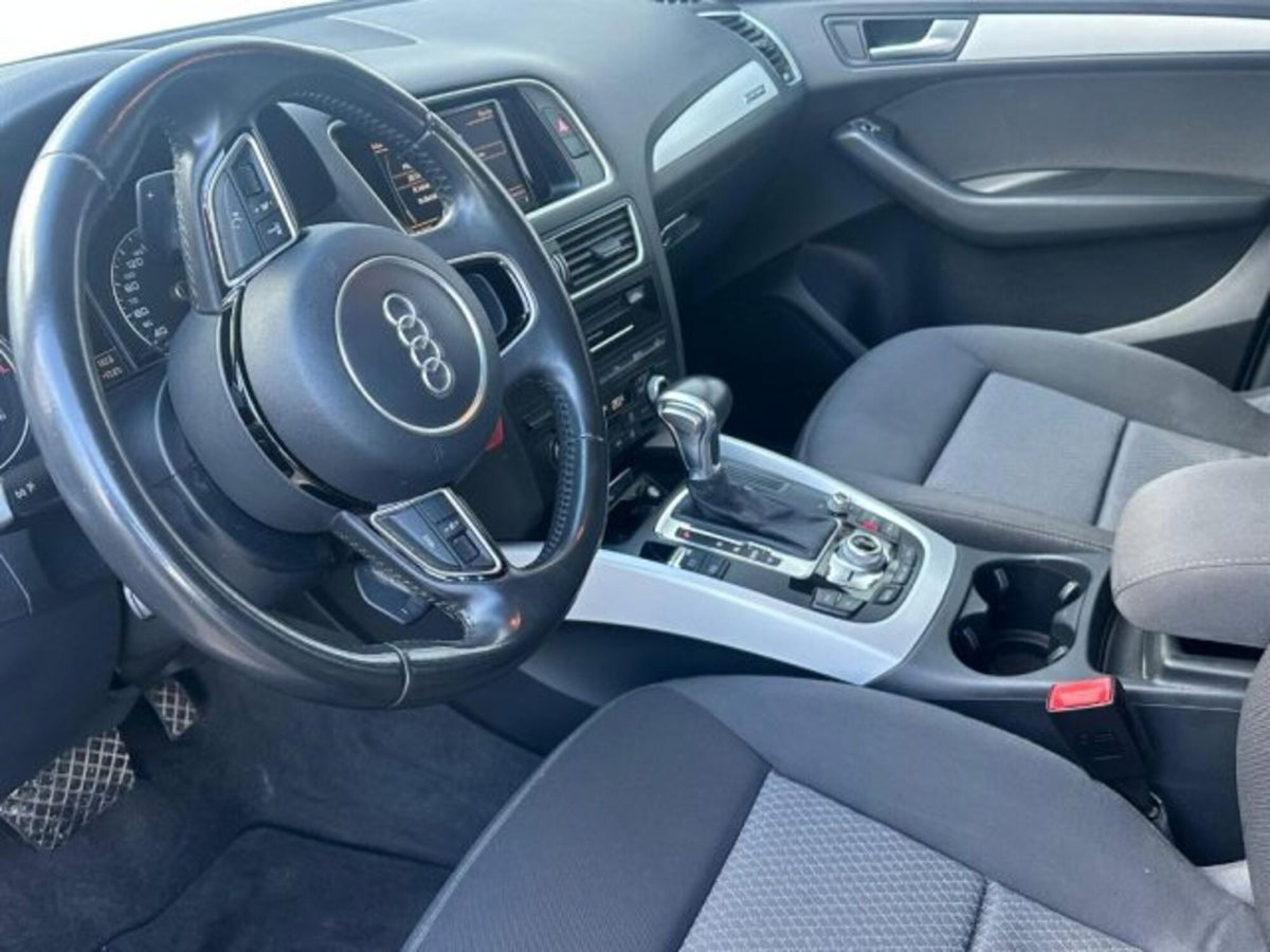 Audi Q5 2.0 TDI 150 CV clean diesel quattro (9)