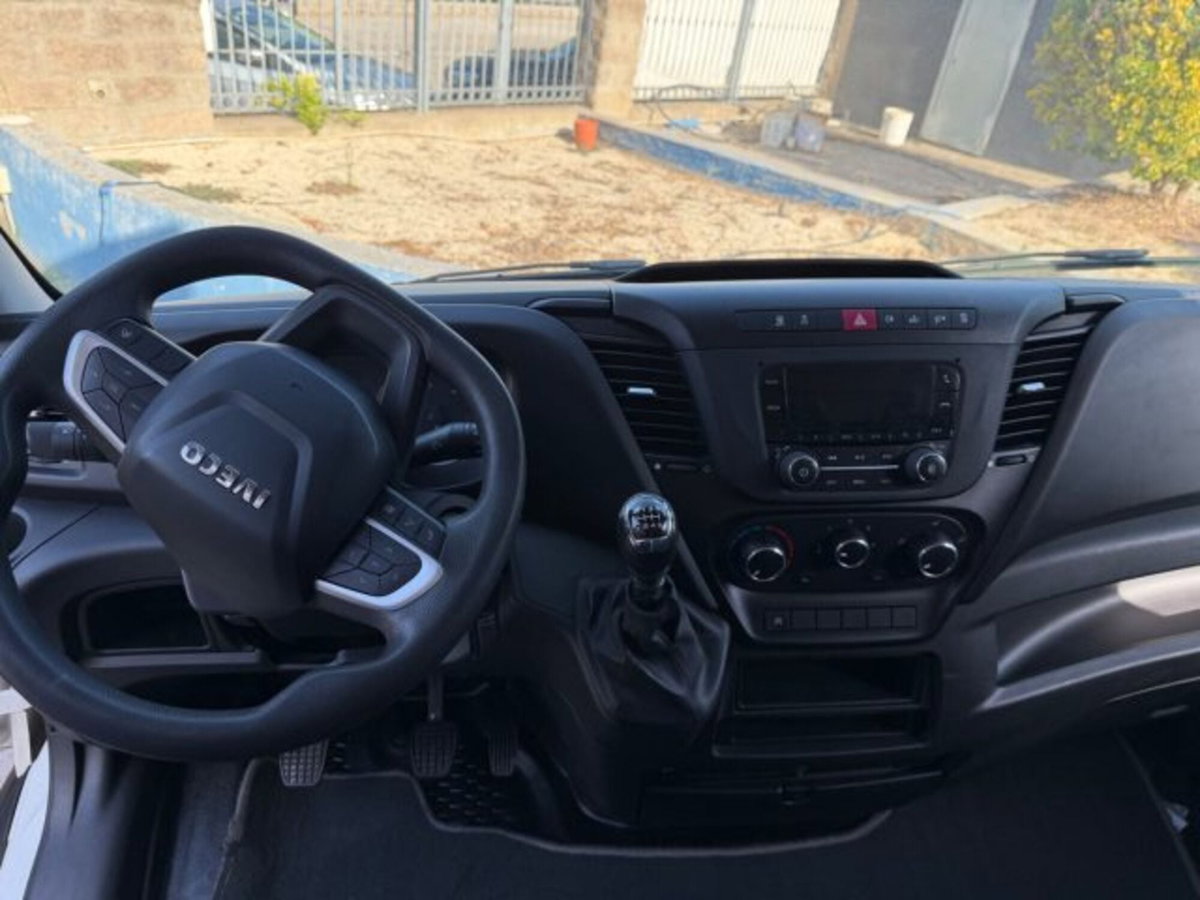 Iveco Daily Telaio 35C14H BTor 2.3 HPT PLM-RG Cabinato (12)