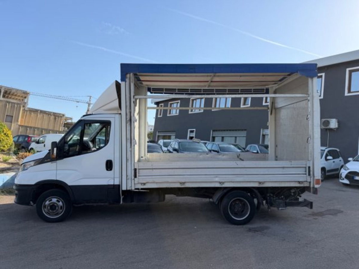 Iveco Daily Telaio 35C14H BTor 2.3 HPT PLM-RG Cabinato (2)
