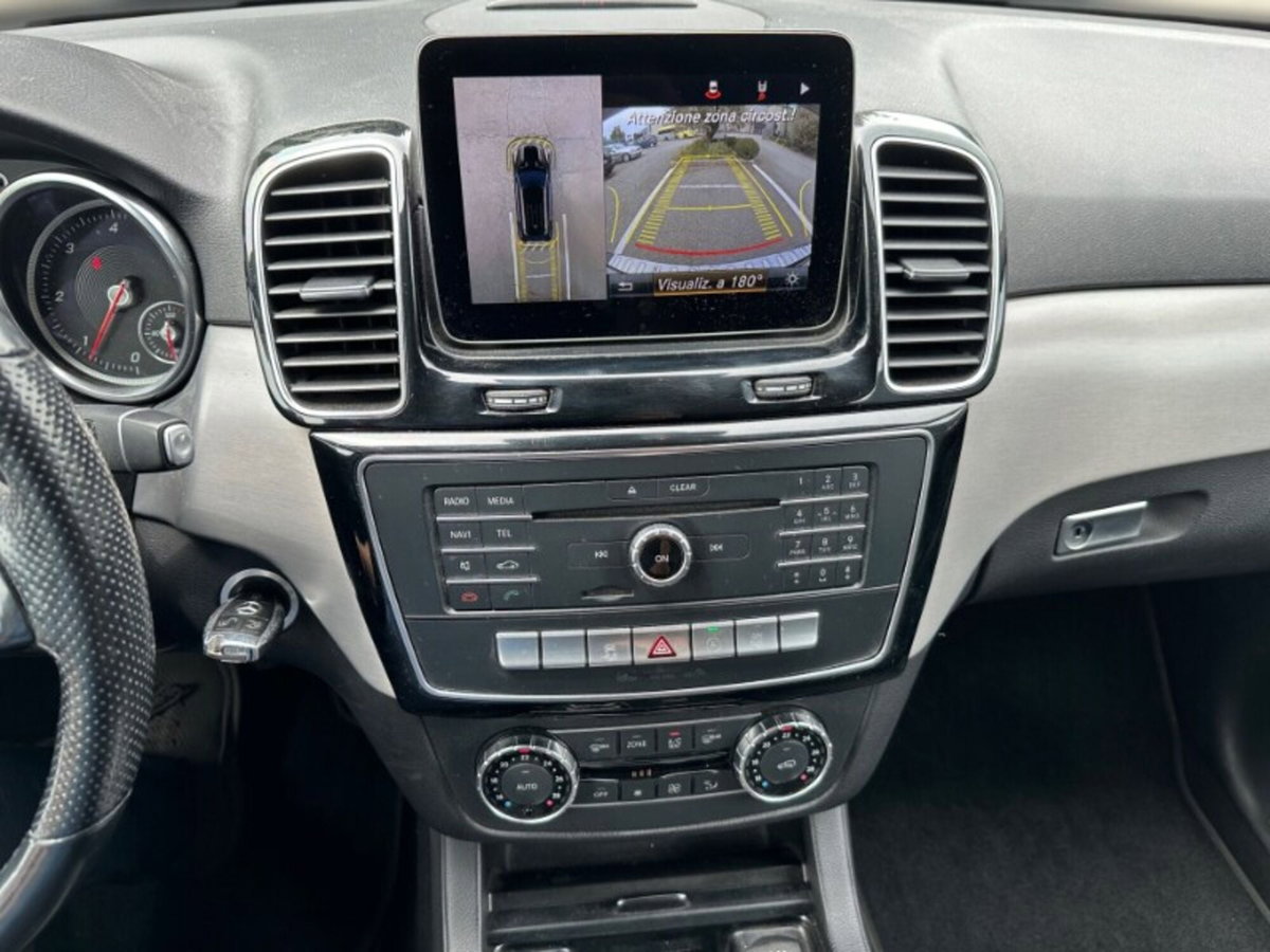Mercedes-Benz GLE SUV 250 d 4Matic Premium (9)