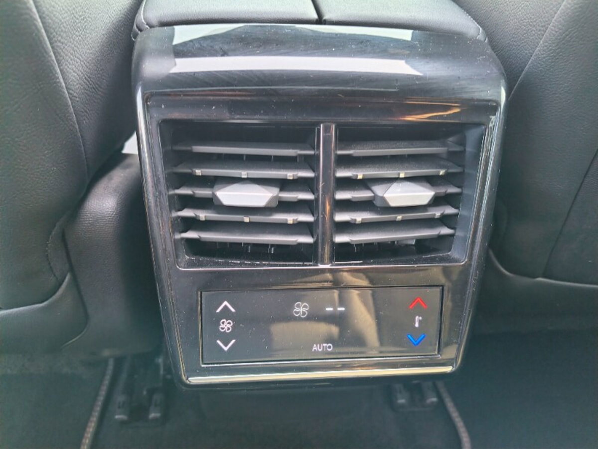 Ds DS 7 DS 7 Crossback BlueHDi 130 aut. Performance Line (20)
