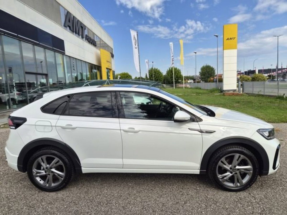 Volkswagen Taigo 1.0 TSI 110 CV DSG R-Line (2)