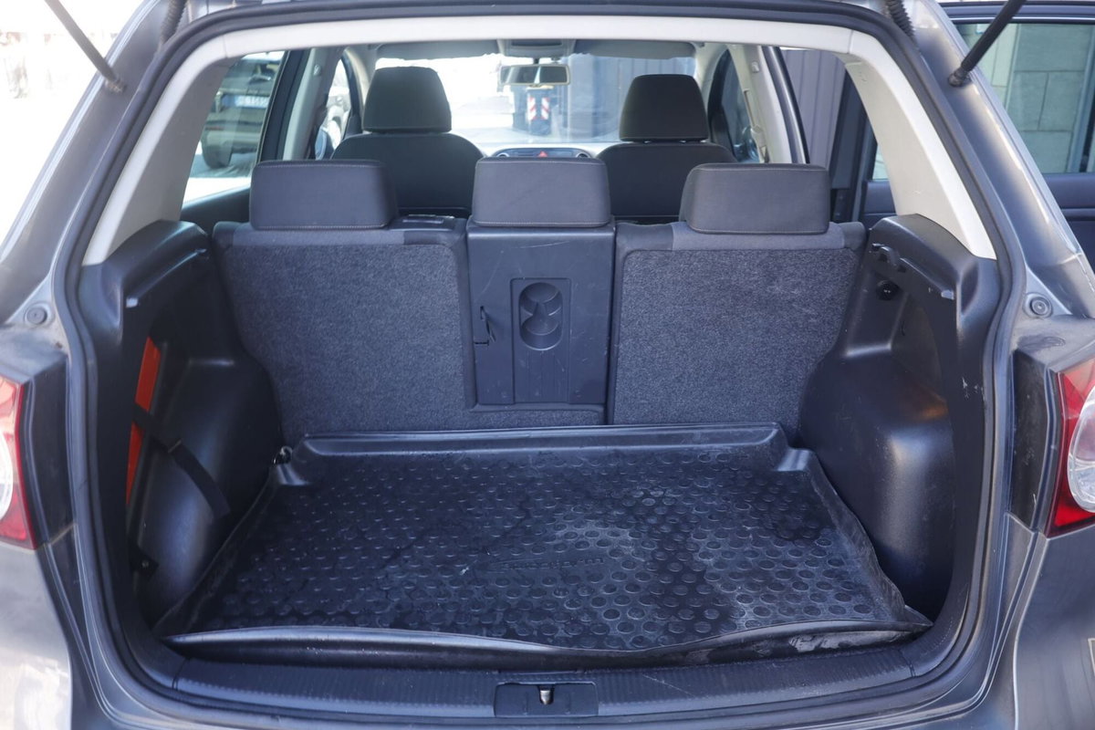 Volkswagen Golf Plus 1.4 TSI Comfortline (18)