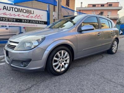 Opel Astra 1.6 16V Twinport 5 porte Cosmo (18)