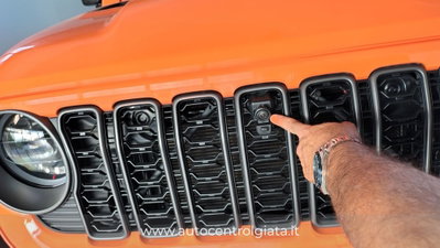 Jeep Wrangler Unlimited 2.0 Turbo Sahara (18)