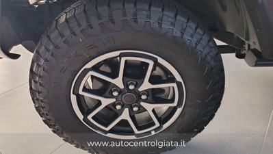 Jeep Wrangler Unlimited 2.0 Turbo Sahara (6)
