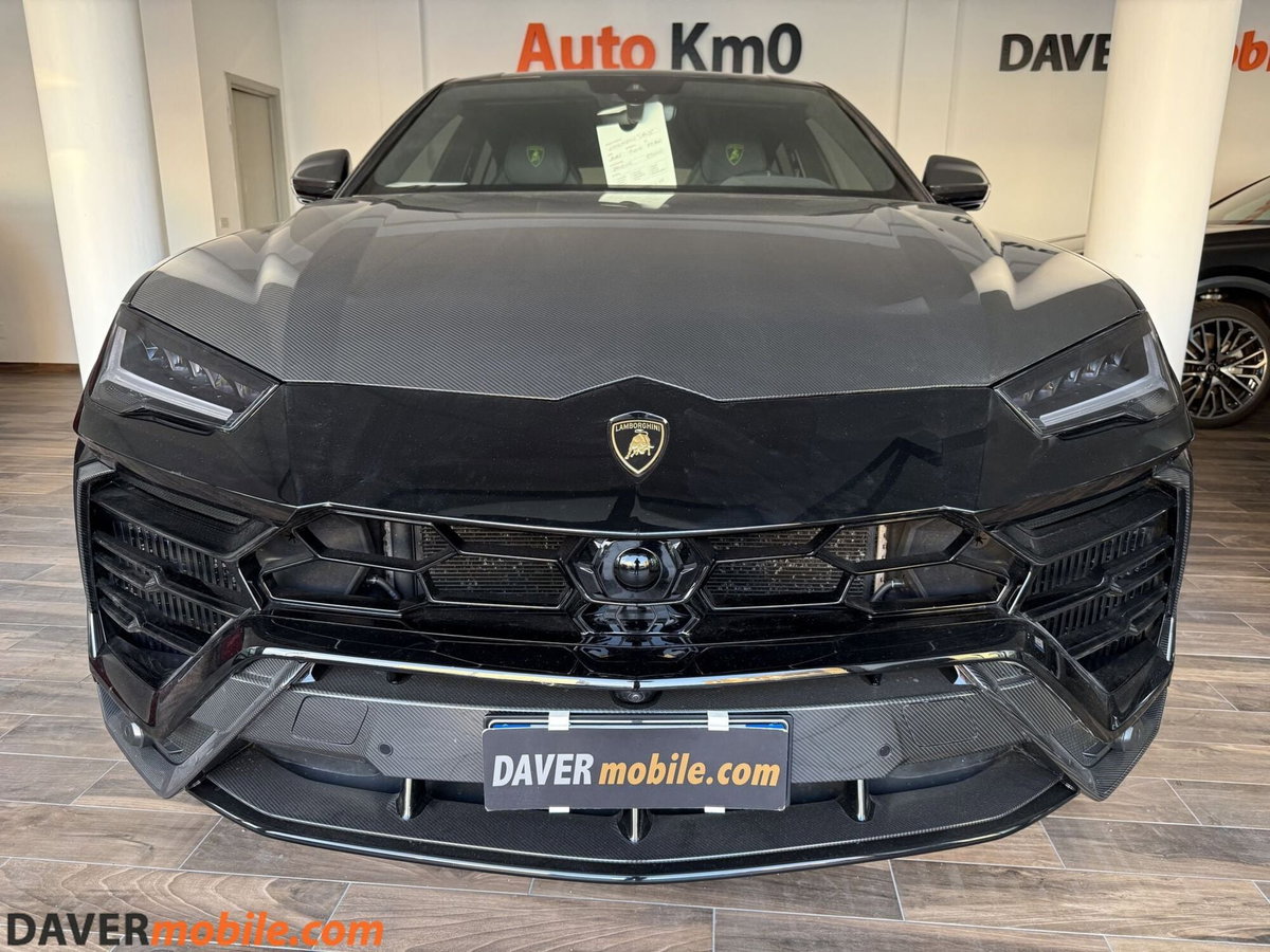 Lamborghini Urus 4.0 (2)