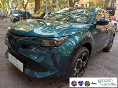 Alfa Romeo Junior 1.2 ibrida Ti 145cv edct6 (2)