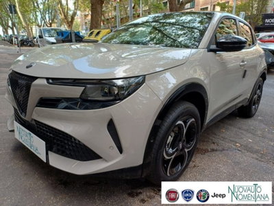 Alfa Romeo Junior 1.2 ibrida Ti 145cv edct6 (2)
