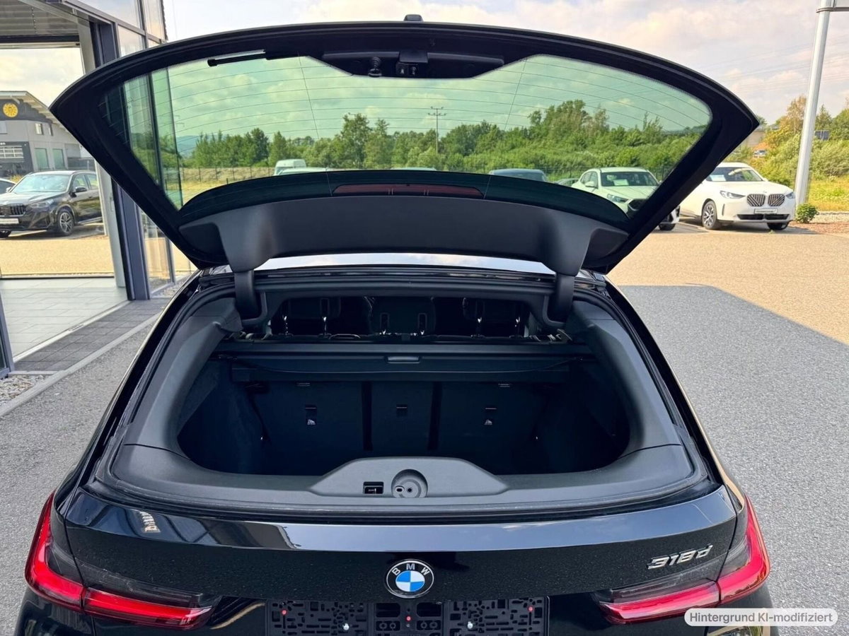 BMW Serie 3 Touring 318d  mhev 48V MSport Pro auto (13)