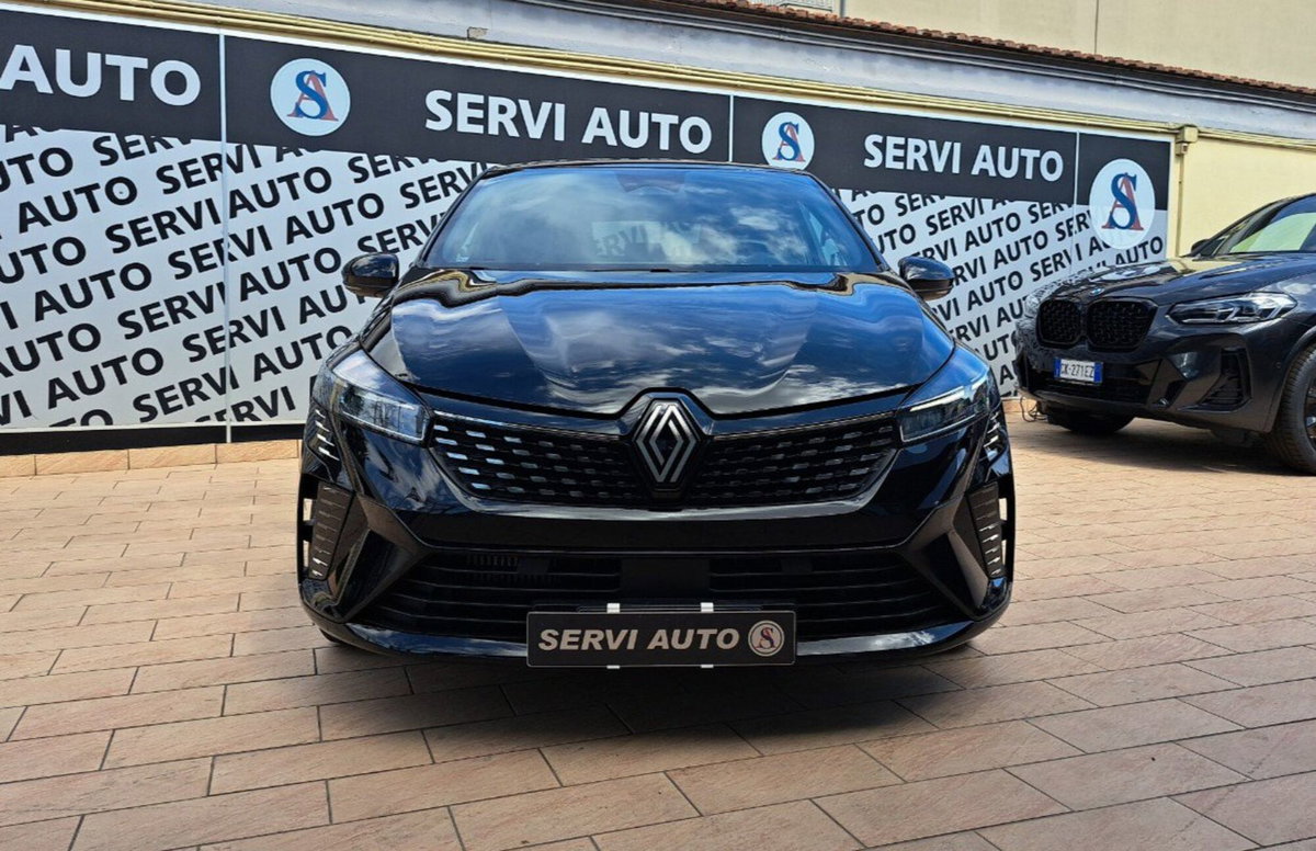 Renault Clio 1.0 tce Techno 90cv (2)