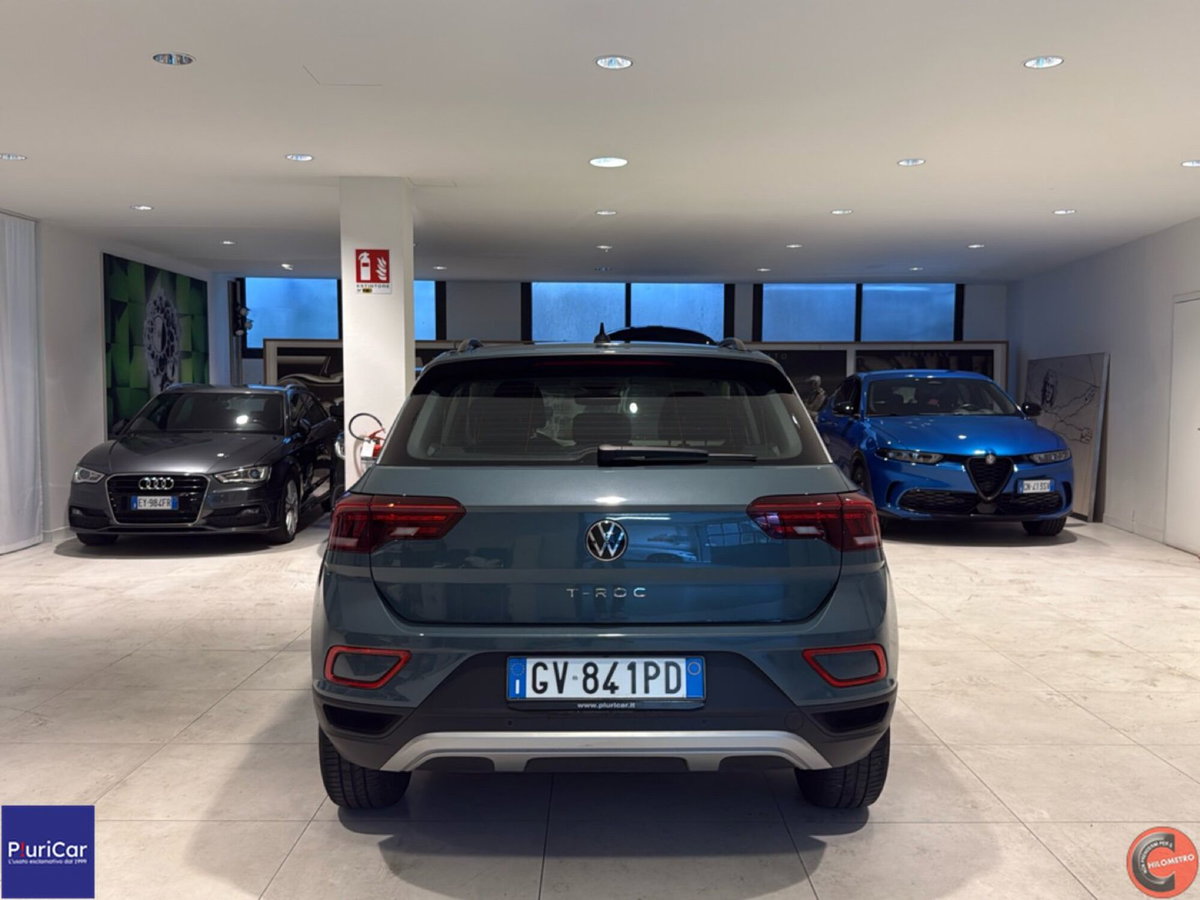 Volkswagen T-Roc 1.5 tsi Sport dsg (17)