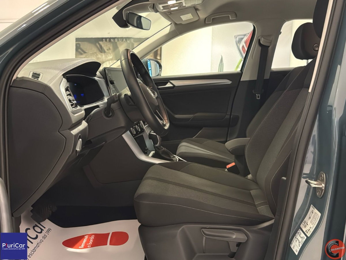 Volkswagen T-Roc 1.5 tsi Sport dsg (20)