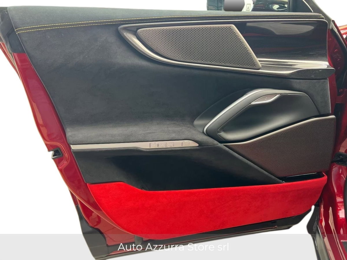 Ferrari Purosangue 6.5 (10)