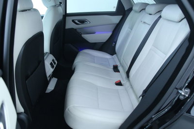 Land Rover Range Rover Velar 3.0D V6 275 CV (8)