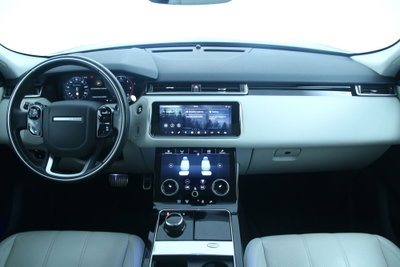 Land Rover Range Rover Velar 3.0D V6 275 CV (9)