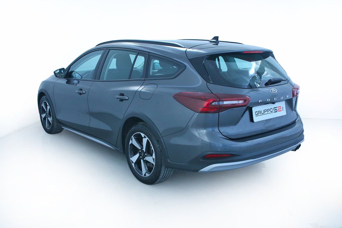 Ford Focus Station Wagon 1.5 EcoBlue 115 CV automatico SW Active Design (6)