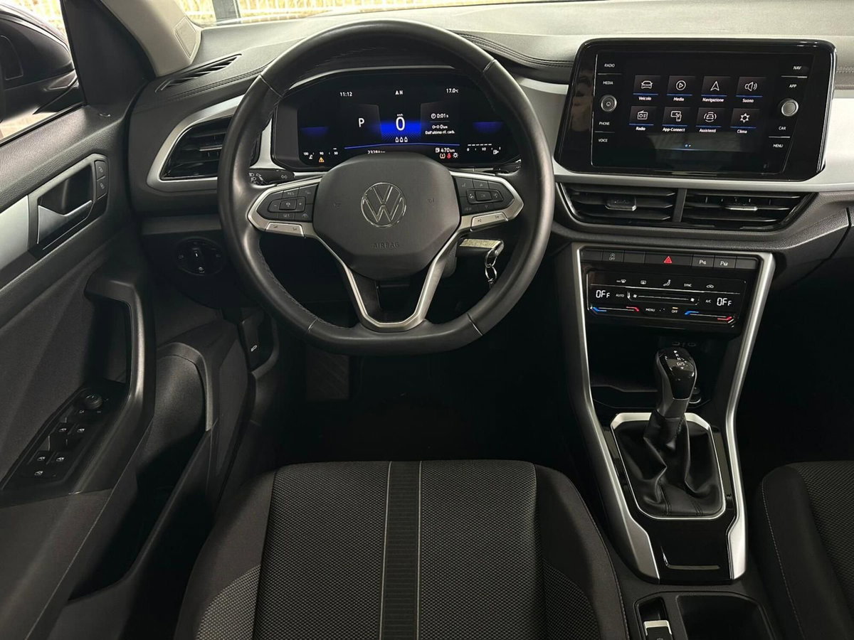 Volkswagen T-Roc 2.0 tdi Life 150cv dsg (11)