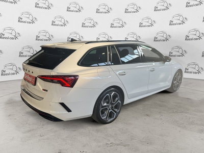 Skoda Octavia Station Wagon 2.0 TDI EVO SCR 200 CV DSG 4x4 Wagon RS (6)