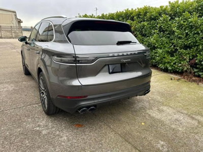 Porsche Cayenne 3.0 V6 Platinum Edition (2)