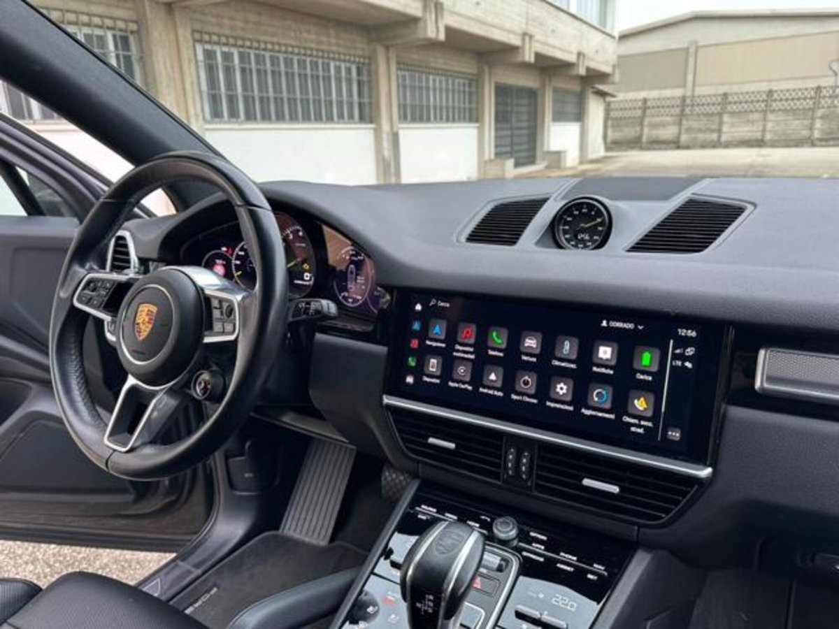 Porsche Cayenne 3.0 V6 Platinum Edition (5)