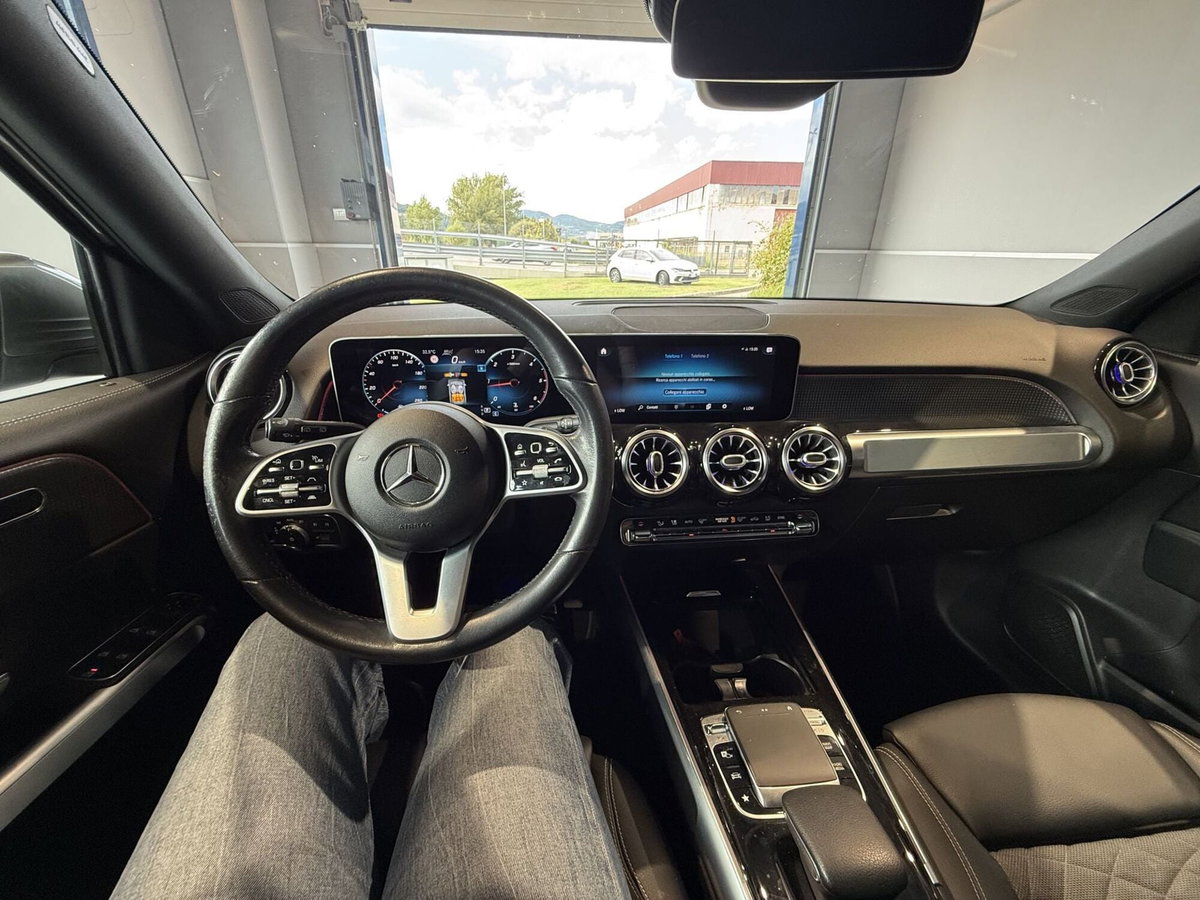 Mercedes-Benz GLB 200 d Automatic Business (12)