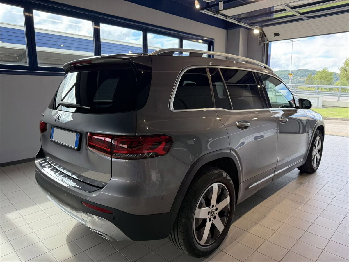 Mercedes-Benz GLB 200 d Automatic Business (3)