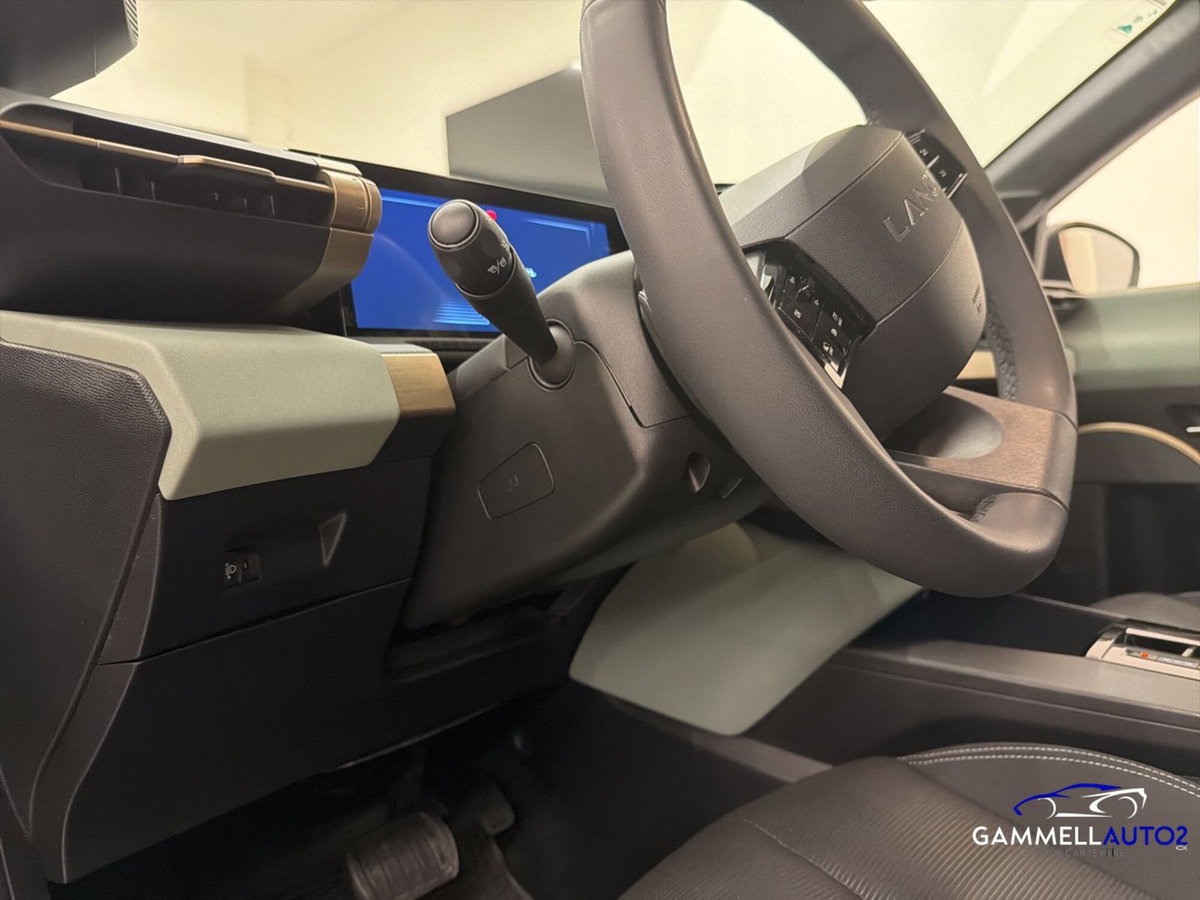 Lancia Ypsilon 1.2 mhev Edizione Limitata Cassina e-dct (12)