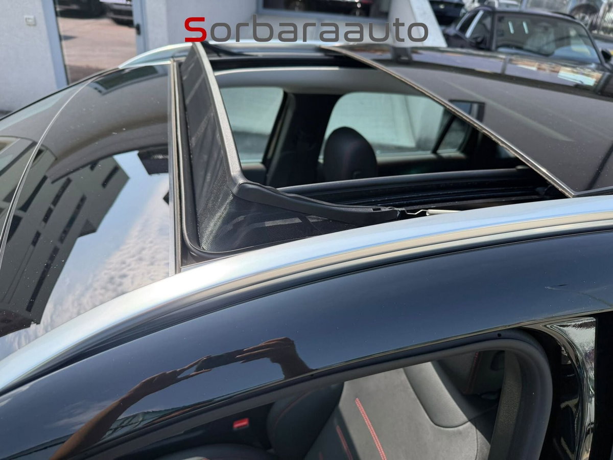 Mercedes-Benz GLA SUV 200 d AMG Line Premium 4matic auto (10)