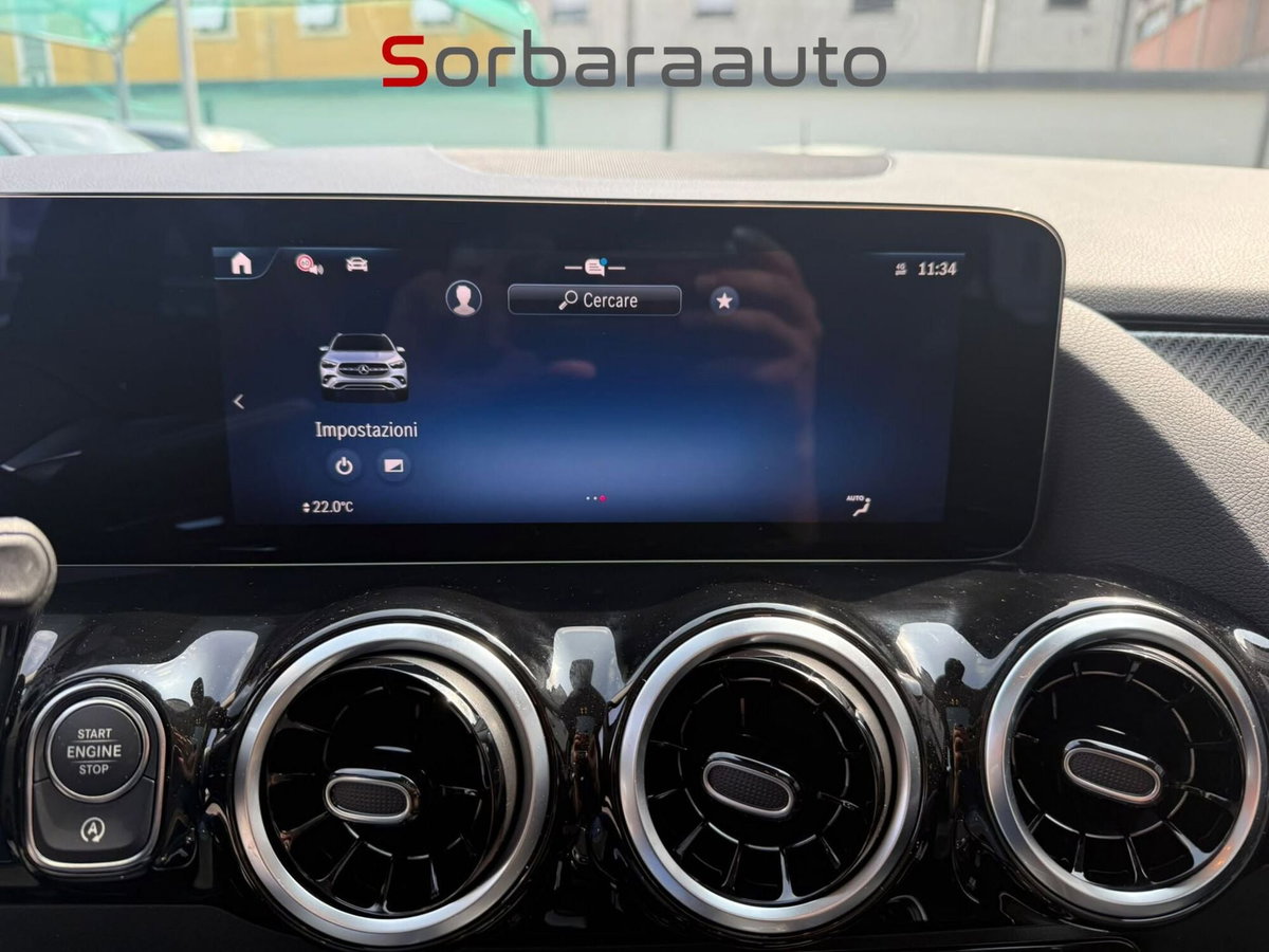 Mercedes-Benz GLA SUV 200 d AMG Line Premium 4matic auto (20)