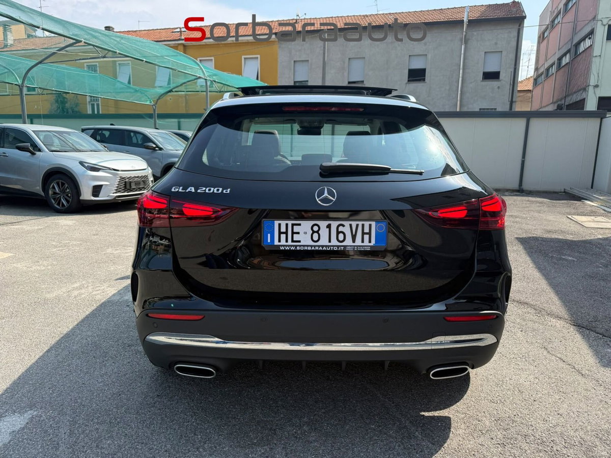 Mercedes-Benz GLA SUV 200 d AMG Line Premium 4matic auto (4)