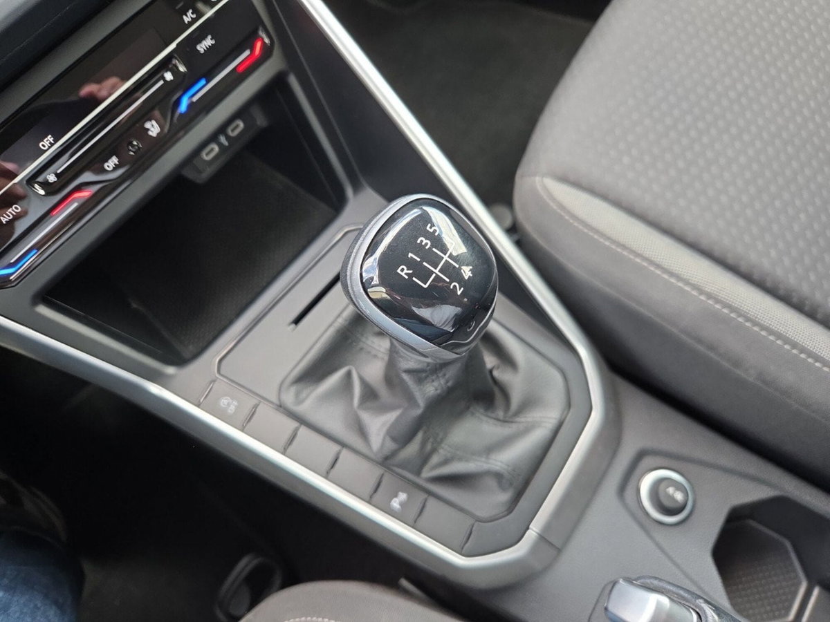 Volkswagen Polo 1.0 EVO (12)