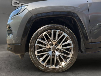 Jeep Compass 1.5 turbo t4 mhev Summit 2wd 130cv dct (19)