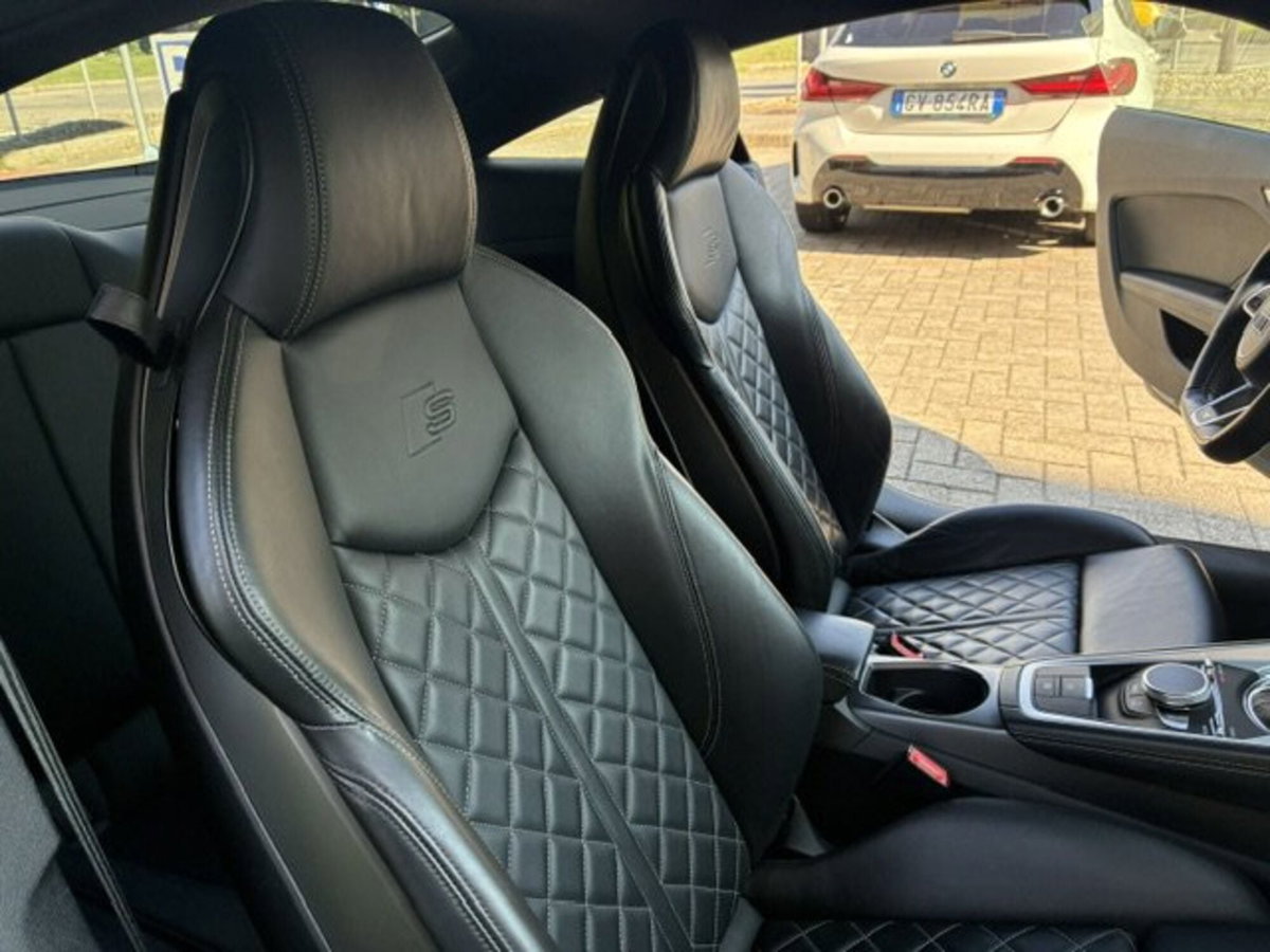 Audi TTS Cabrio 2.0 TFSI 310 CV quattro S tronic (13)