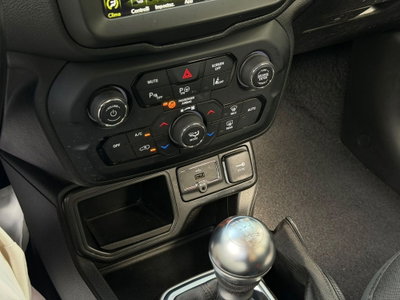 Jeep Renegade 1.0 T3 Limited (14)