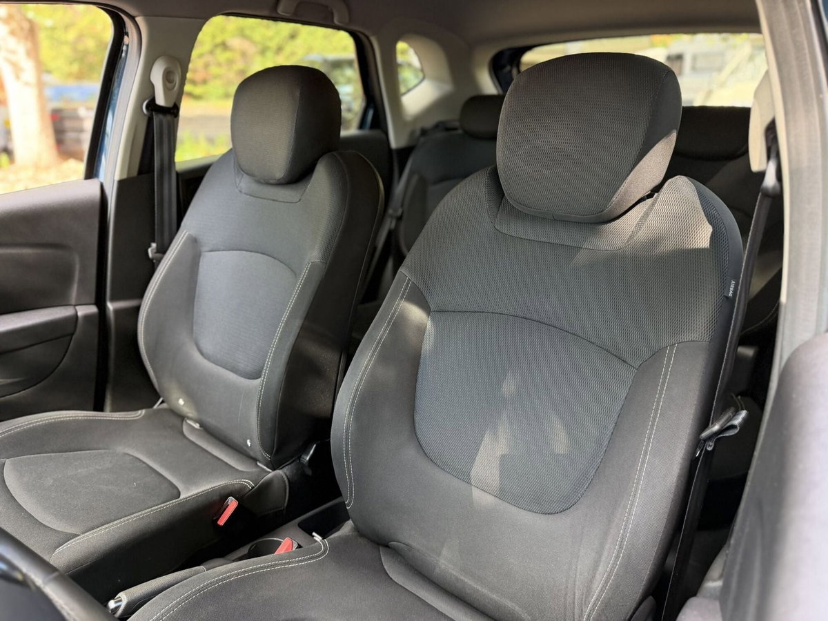 Renault Captur dCi 8V 90 CV EDC Business (10)