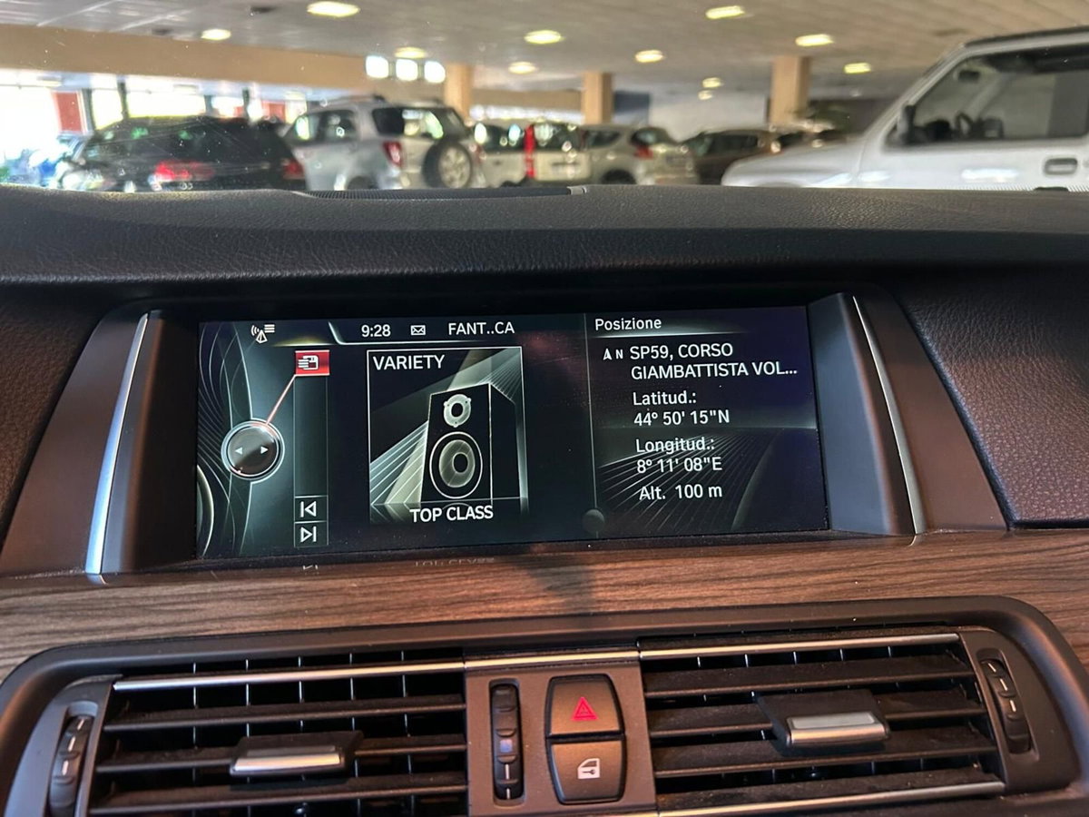 BMW Serie 5 Touring 520d xDrive  Msport (11)