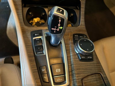 BMW Serie 5 Touring 520d xDrive  Msport (14)