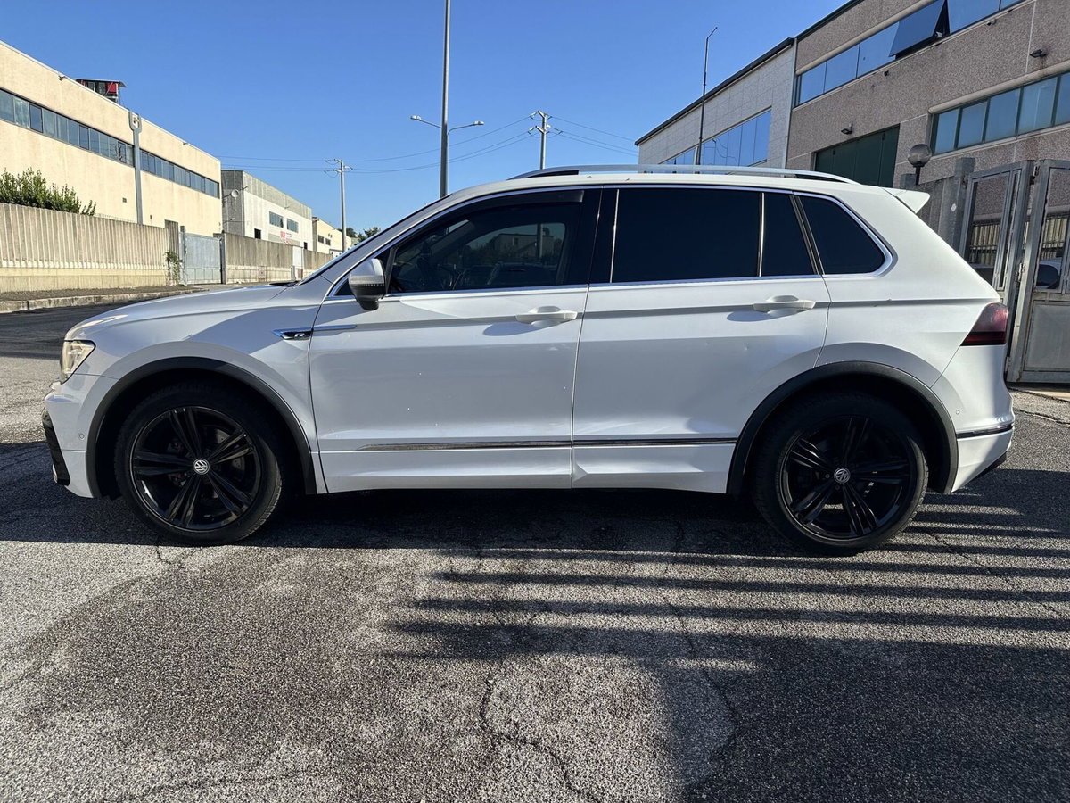 Volkswagen Tiguan Allspace 2.0 TDI SCR DSG 4MOTION Advanced BMT (3)
